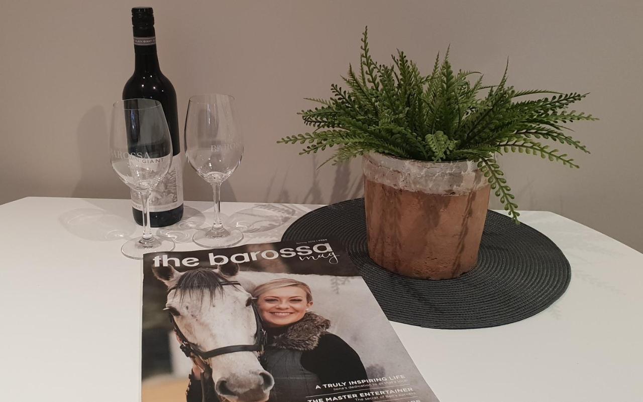 Fechner Place Barossa, 1 Bed, Wine & Platter Тананда Екстериор снимка