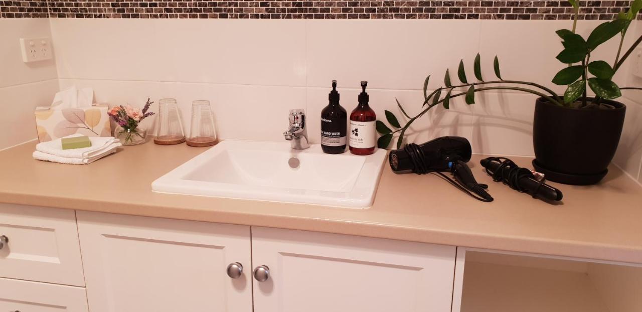 Fechner Place Barossa, 1 Bed, Wine & Platter Тананда Екстериор снимка